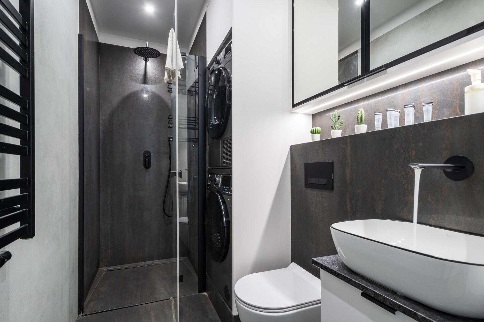 Wola Tower Deluxe Separate Bedroom With Free Garage - By Perfect Apart Varšava Exteriér fotografie